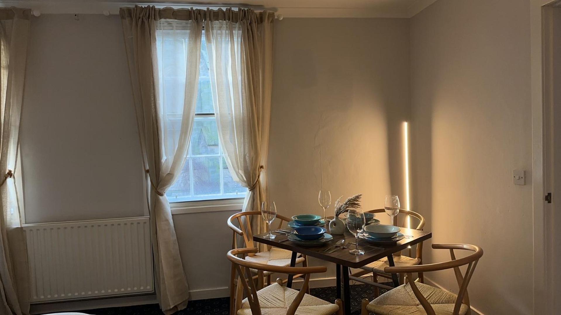 Апартаменты Nicolson Street Two Bedrooms Эдинбург